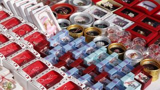 Cadouri originale de 1 martie. Cum să &icirc;i surprinzi pe cei dragi