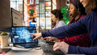 Chatboții AI pun diagnostice greșite &icirc;n peste 80% dintre cazurile medicale. Studiu