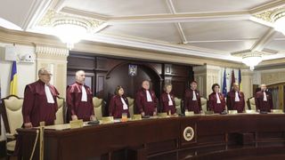 Breaking News. Curtea Constituțională a am&acirc;nat pentru m&acirc;ine, 29 decembrie, pronunțarea pe pensiile speciale ale magistraților