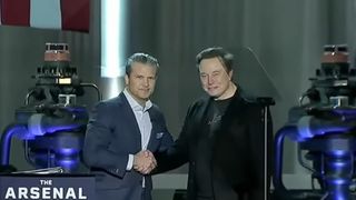 Musk și Hegseth pun la cale un &bdquo;Star Trek real&rdquo;. Armata SUA, integrare rapidă a AI