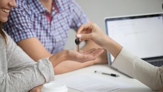 Documente ascunse, datorii și taxe. Ce trebuie să verifici c&acirc;nd cumperi o locuință