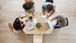 Joburile care vor domina piața muncii &icirc;n 2026. Recrutor: IT-ul nu mai e vedeta absolută