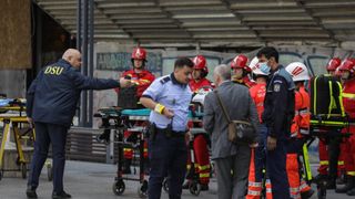 O persoană a murit după ce s-a aruncat pe șine la stația de metrou Piața Unirii 2