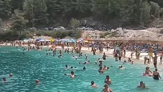 Noile reguli pentru turiști &icirc;n Grecia, explicate de un oficial elen. Cum sunt percepuți rom&acirc;nii &icirc;n vacanță
