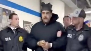 Maduro a aterizat la New York! A fost &icirc;ncarcerat &icirc;n Brooklyn, &icirc;n zborul cu elicopterul trec&acirc;nd pe l&acirc;ngă Statuia Libertății