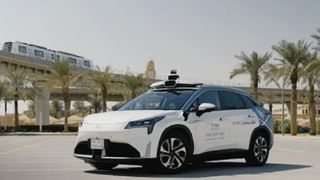 Uber &icirc;și schimbă modelul de afaceri și investește peste 10 miliarde de dolari  &icirc;n robotaxi
