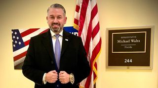 Dragoș Spr&icirc;nceană, despre Anca Alexandrescu: Călin Georgescu nu se va asocia niciodată cu doamna colonel sub acoperire