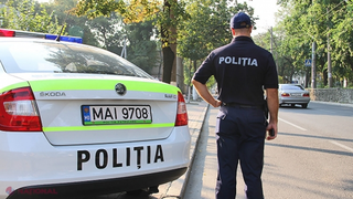 Traversarea pe zebră nu &icirc;i scapă pe pietoni de amenzi. Greșeala pe care mulți rom&acirc;ni o fac
