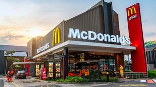 Schimbări importante &icirc;n meniurile McDonald&rsquo;s. Compania va oferi și energizante