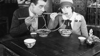 Trei zodii au parte de romantism de Ziua Femeii. Astrele aduc surprize &icirc;n dragoste