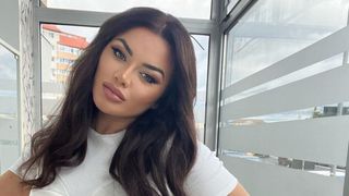 Carmen de la Sălciua, de nerecunoscut. Fanii au criticat-o