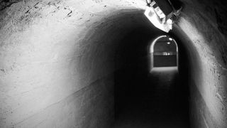 Cele mai sigure buncăre anti-nucleare din lume. Cum arată cele mai protejate locuri de pe planetă