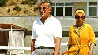 Elena Ceaușescu avea un om care-i aduna melcii și g&acirc;ndacii de pe poteca din pădure. Ce destin fabulos a avut bărbatul după 1989