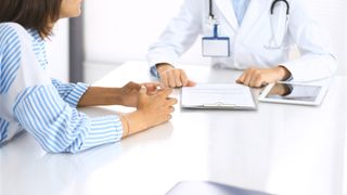 C&acirc;t plătesc la sănătate rom&acirc;nii fără venituri după creșterea salariului minim