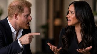 Meghan Markle i-ar fi cerut lui Harry să aducă mai mulți bani &icirc;n familie. Tensiuni privind viitorul financiar al cuplului