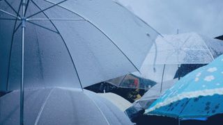 Prognoza meteo pentru 24 martie. Vremea se &icirc;ncălzește, dar nu scăpăm de ploi