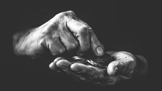 C&acirc;t recuperezi, de fapt, din banii cu care contribui la pensie? Realitatea e dezamăgitoare