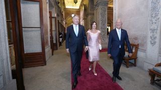 Procesul dintre ANAF și soții Iohannis a fost strămutat la Hunedoara. Părțile s-au contrat la ultimul termen: Are relații &icirc;n Sibiu!