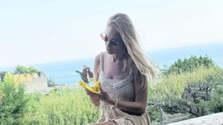 Valentina Pelinel, dezvăluiri dureroase. C&acirc;nd a participat la primul concurs de modele era &icirc;n doliu