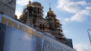 Becali investește milioane &icirc;ntr-o biserică ce va include un buncăr antiatomic