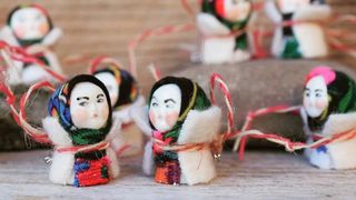 Legenda Babei Dochia și cele 9 cojoace explică de ce rom&acirc;nii evită certurile &icirc;ntre 1 și 9 martie