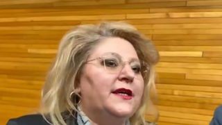 Diana Șoșoacă și fostul său soț,  Silvestru, trimiși &icirc;n judecată &icirc;n dosarul privind sechestrarea jurnaliștilor italieni