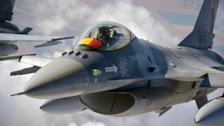 &Icirc;ncă o dronă dobor&acirc;tă de Rom&acirc;nia, l&acirc;ngă Sf&acirc;ntu Gheorghe. Același pilot ca cel de vineri a lovit aparatul. Live text