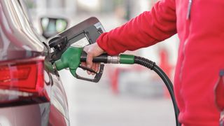 Prețul carburanților crește din nou de la 1 ianuarie. Care este majorarea estimată