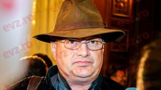 Mircea Dinescu, după moartea Rodicăi Stănoiu: Bătr&acirc;na parașută, turnătoare de seamă a fostei Securități