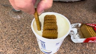 Desertul japonez fără coacere care a devenit viral. Sunt necesare doar două ingrediente