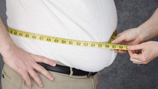 O injecție experimentală ar putea elimina grăsimea abdominală. Primele rezultate au apărut