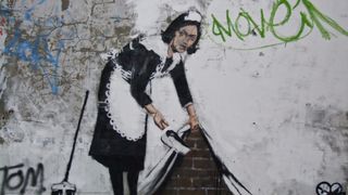 S-a aflat cine este, de fapt, Banksy. Ancheta care dezvăluie identitatea celui mai influent artist urban