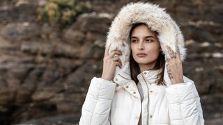 Metode de curățare pentru geaca de puf. Trucuri simple pentru a păstra puful voluminos