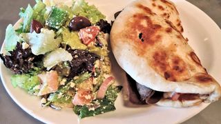 Lipie făcută acasă cu două ingrediente, mai bună dec&acirc;t cea de la magazin