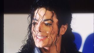 Documentarul despre procesul lui Michael Jackson, disponibil &icirc;n Rom&acirc;nia. Serial cu patru episoade