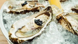 C&acirc;știgul la o promoție de aproape 100 de ani, revendicat pentru prima dată &icirc;n istorie. Ce au primit c&acirc;știgătorii