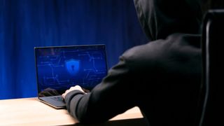 Greșeala care &icirc;i ajută pe hackeri să ajungă la datele tale prin routerul WiFi. Ce trebuie să verifici