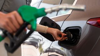 Preț carburanți 6 iulie 2026. C&acirc;t costă benzina, motorina și un plin &icirc;n Rom&acirc;nia. Unde găsești cele mai mici prețuri