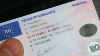 Un rom&acirc;n din trei nu reușește să promoveze testul pentru reducerea suspendării permisului. Legislația rutieră, marea provocare