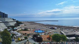 Dezastru pe Litoral, după tăierea voucherelor de vacanță. Proprietarii fug &icirc;n economia gri, iar statul pierde milioane