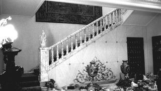 3 ianuarie 1990. Primul reportaj din casa lui Nicolae Ceaușescu. Incursiune &icirc;n &bdquo;Peștera lui Ali-Baba&rdquo; din Primăverii