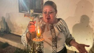 Diana Șoșoacă a ajuns subiect pentru Le Monde, din cauza iei purtate &icirc;n Parlamentul European