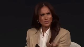 Meghan Markle, acuzată că promovează o țeapă. Proiectul exclusivist căruia &icirc;i face reclamă, &icirc;n faliment