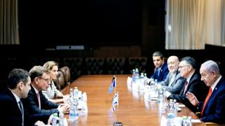 ULTIMA ORĂ! Ministrul și-a dat DEMISIA! Criza politică se adâncește!