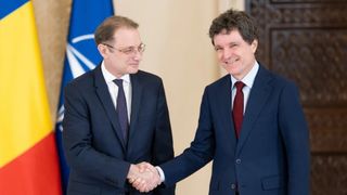 Ce se &icirc;nt&acirc;mplă dacă Guvernul Luca Niculescu pică la vot. Mutarea surpriză făcută de Nicușor Dan