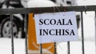 NU se fac ore marți. Alertă generală, școli &Icirc;NCHISE din cauza vremii. Decizie de ULTIMĂ ORĂ