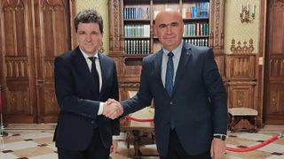 Șoc &icirc;n politică! Nicușor Dan l-a v&acirc;ndut pe Luca Niculescu. Negocieri SECRETE cu Bolojan pentru Guvern