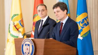 Așa arată Guvernul Luca Niculescu. Răsturnare de situație, s-a negociat la s&acirc;nge