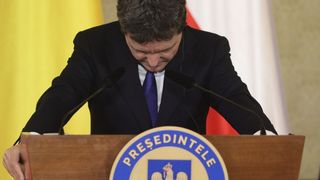 Gata! Nicuşor Dan a semnat decretul, eliberarea din funcţie se face IMEDIAT!