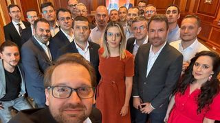 DEMISIA momentului &icirc;n politică! Și-a anunțat plecarea printr-un mesaj scris cu AI-ul: Drumul meu politic nu se &icirc;nchide aici